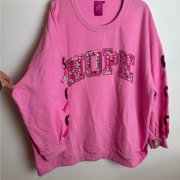QUEEN OF SPARKLES Hope Brest Cancer Awareness Crewneck - Picture 2 of 7